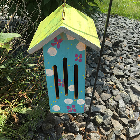 DIY: Mother's day painted bird house