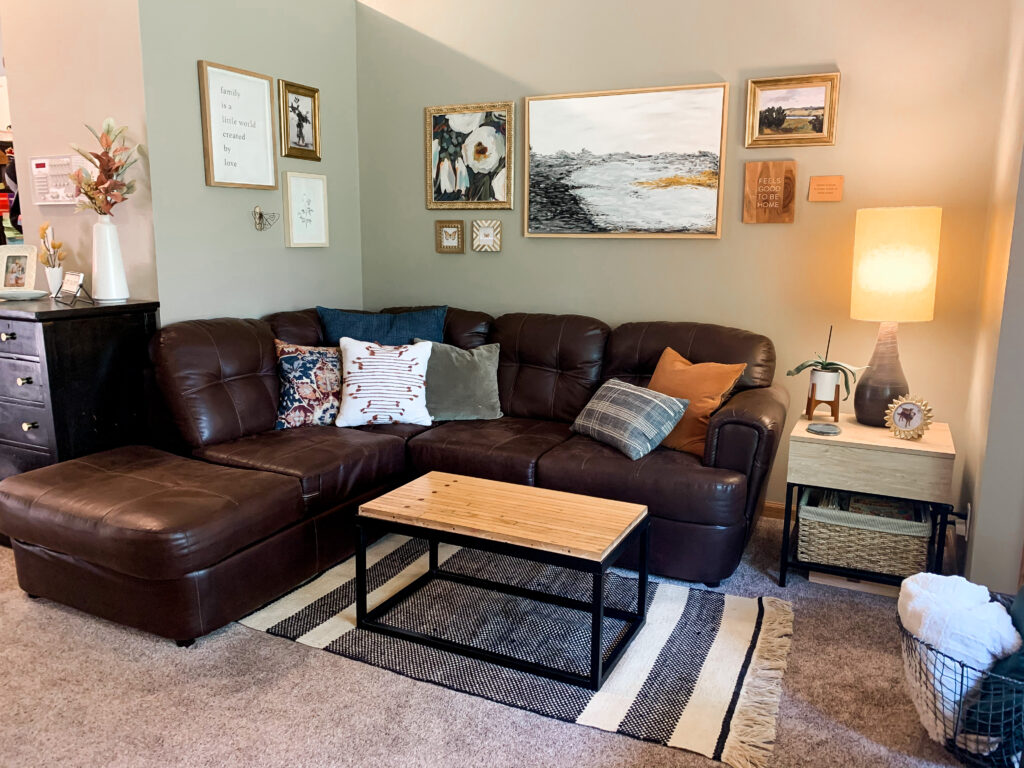 Living Room Ideas – Wall Decor Edition