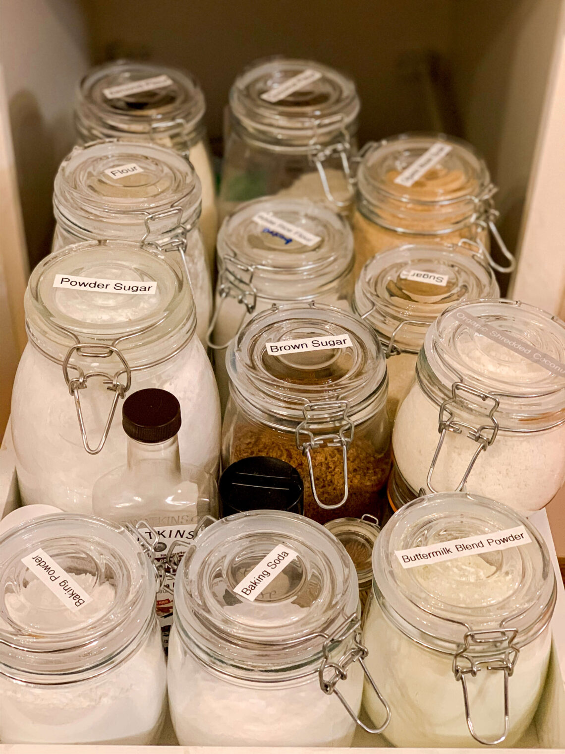 Pantry Organization Ideas for bulk foods, use label maker and glass clamp jars. Annie Johnson | Design Love Life
